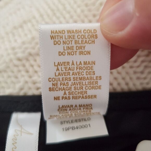 Anne Cole Plus Size Swim Skirt size 24W in Black. - Picture 13 of 13